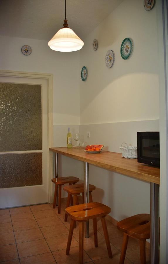 Helikon 32 Apartman Кестхей Экстерьер фото