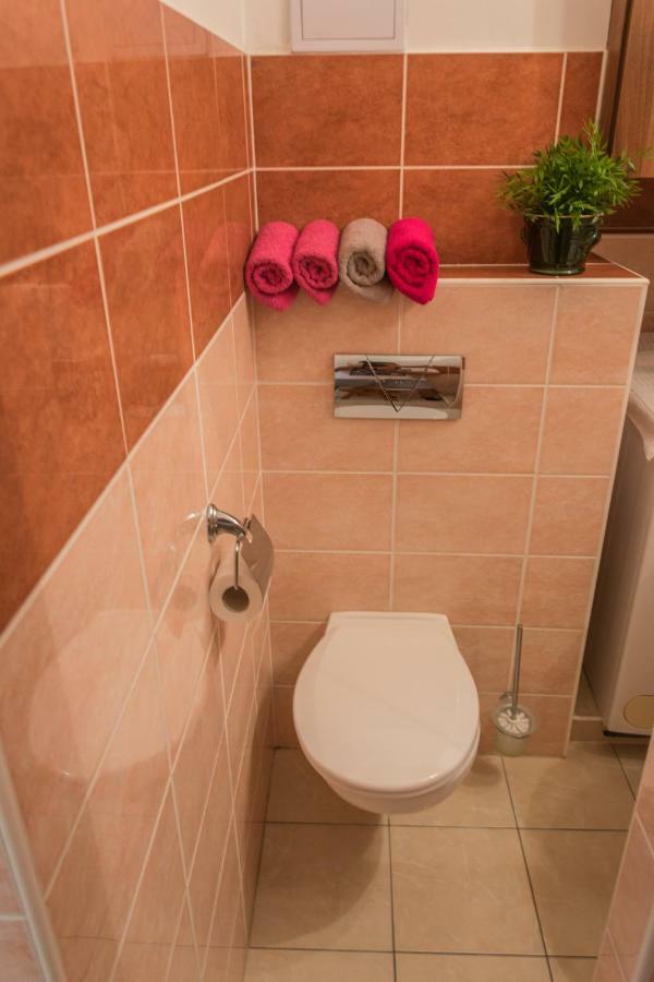 Helikon 32 Apartman Кестхей Экстерьер фото